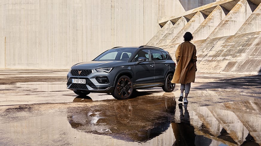 cupra-ateca-2020-rodium-grey-with-full-leds-lights