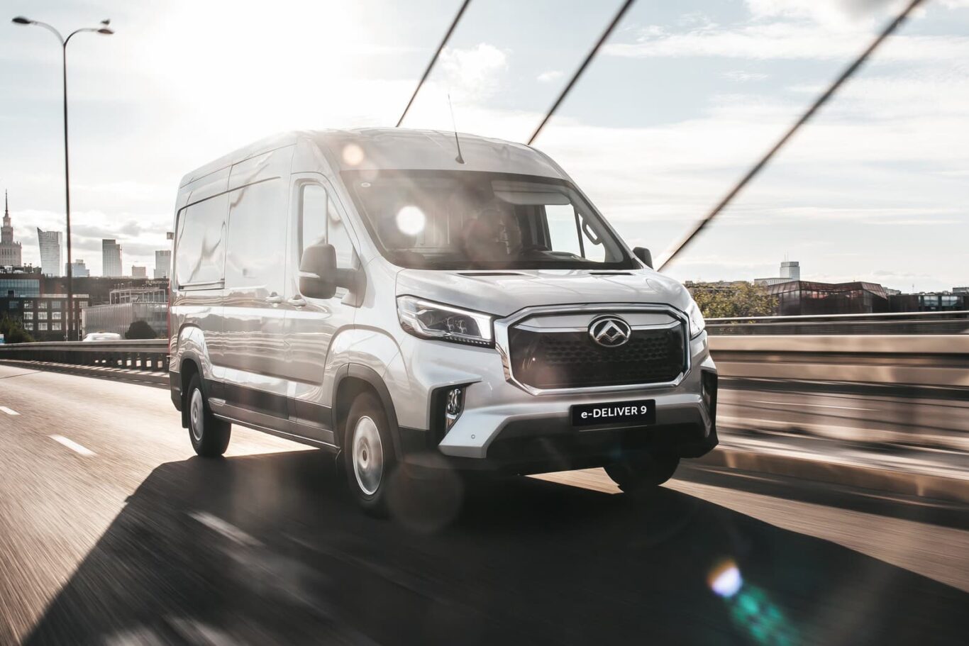 MAXUS DELIVER 7 AUTO-GAZDA