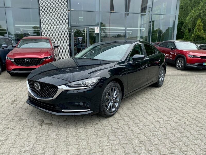 auto-gazda mazda 6 sedan czarna