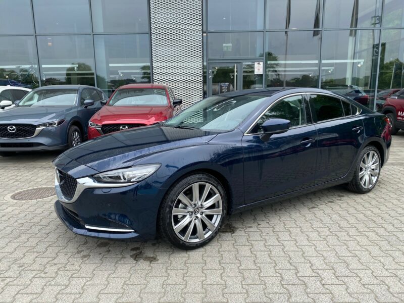 auto-gazda mazda 6 sedan granatowa