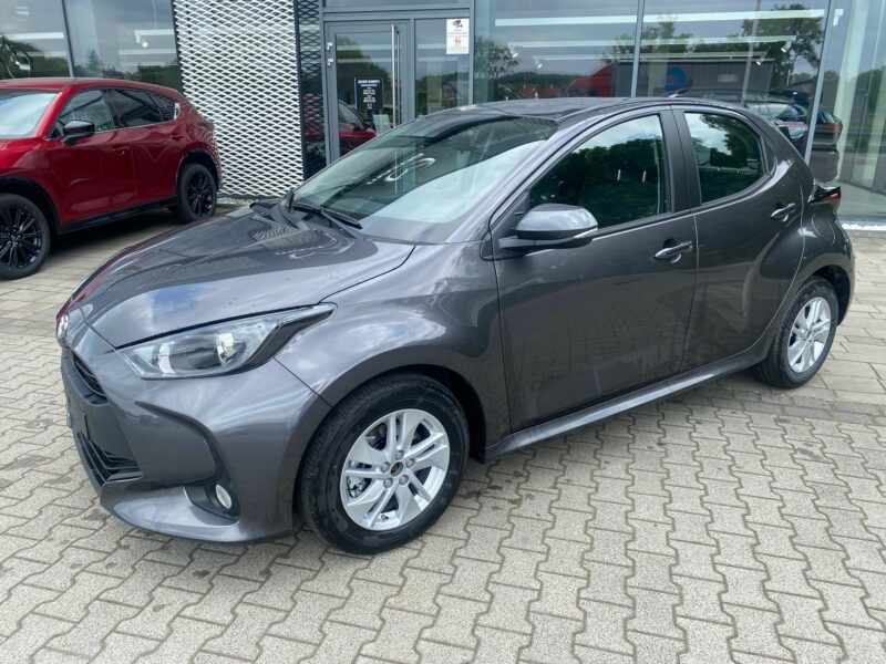 auto-gazda mazda 2 hybrid grafitowa