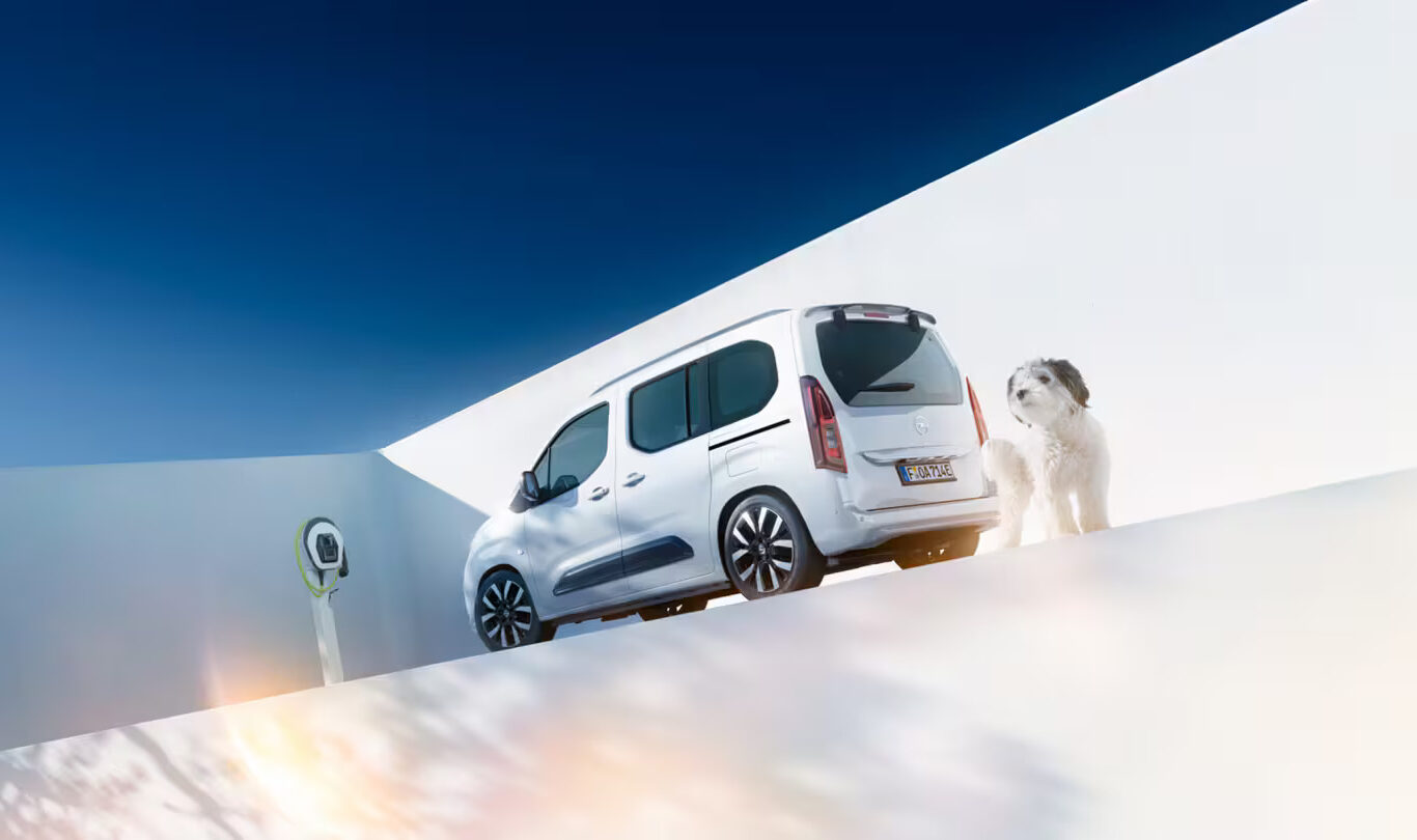 Opel Cargo Kombi w Auto-Gazda