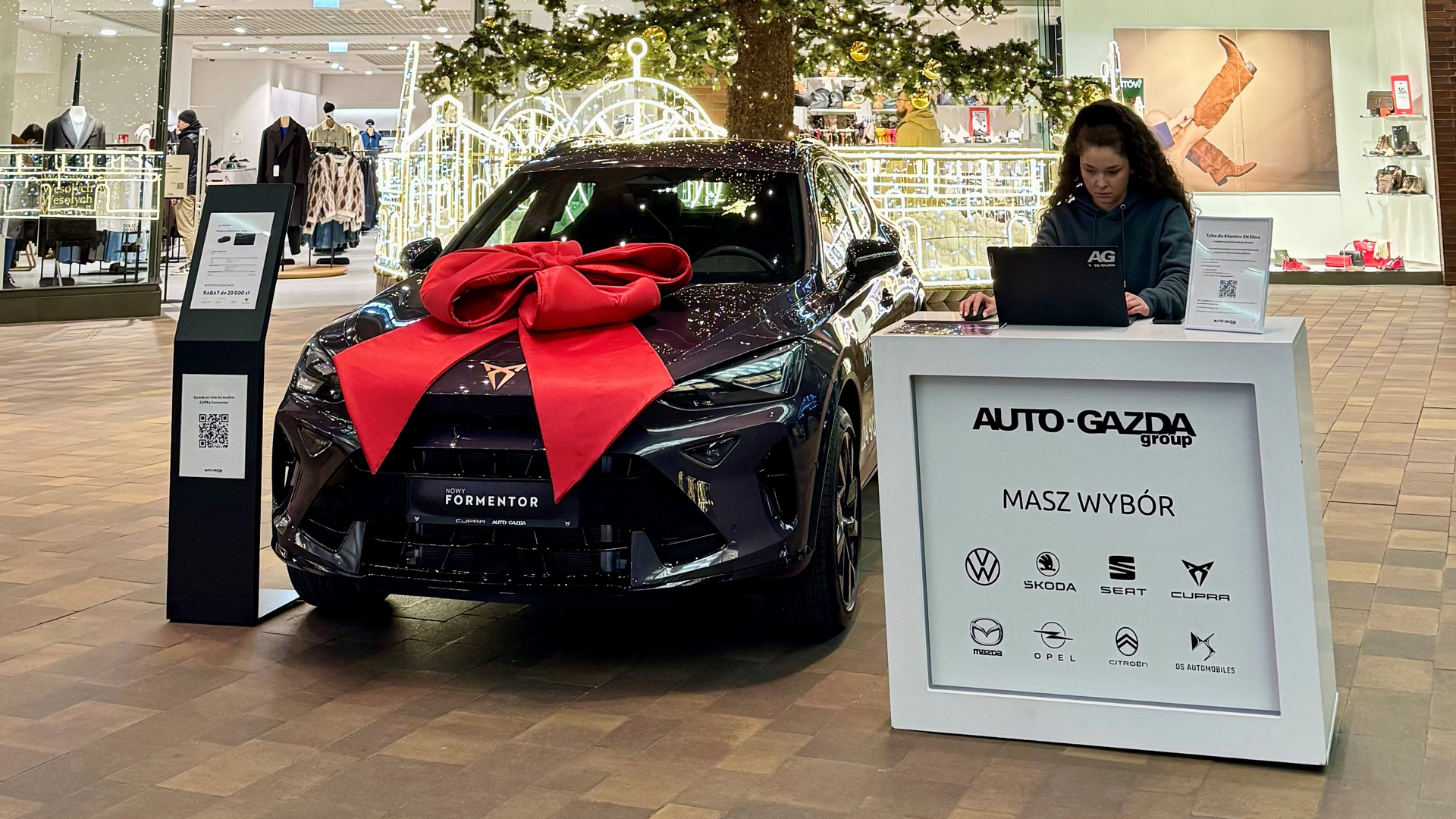 CUPRA Formentor pod choinką