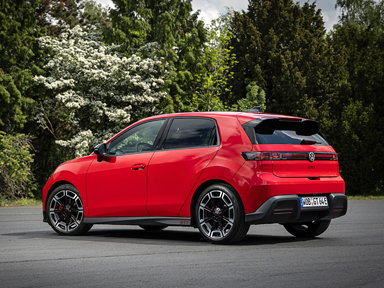 czerwone ID POLO GTI tył samochodu